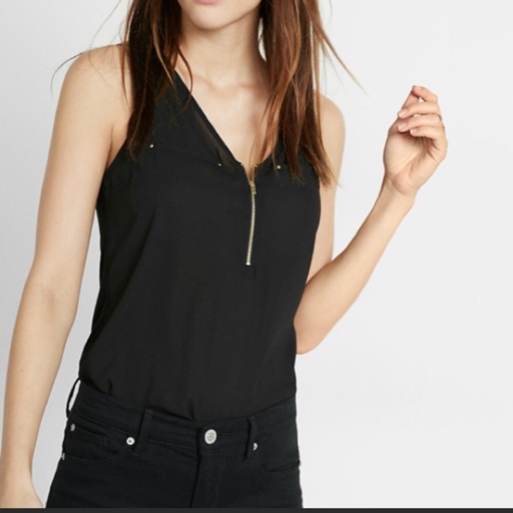 Black Tank Top✨